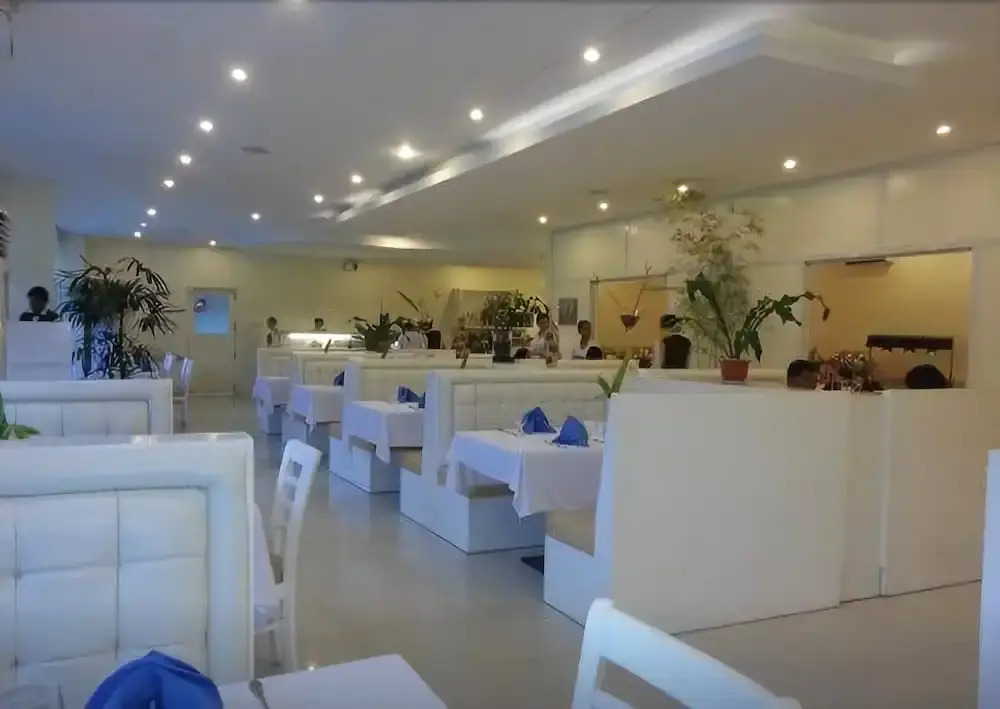 Parkway Hotel