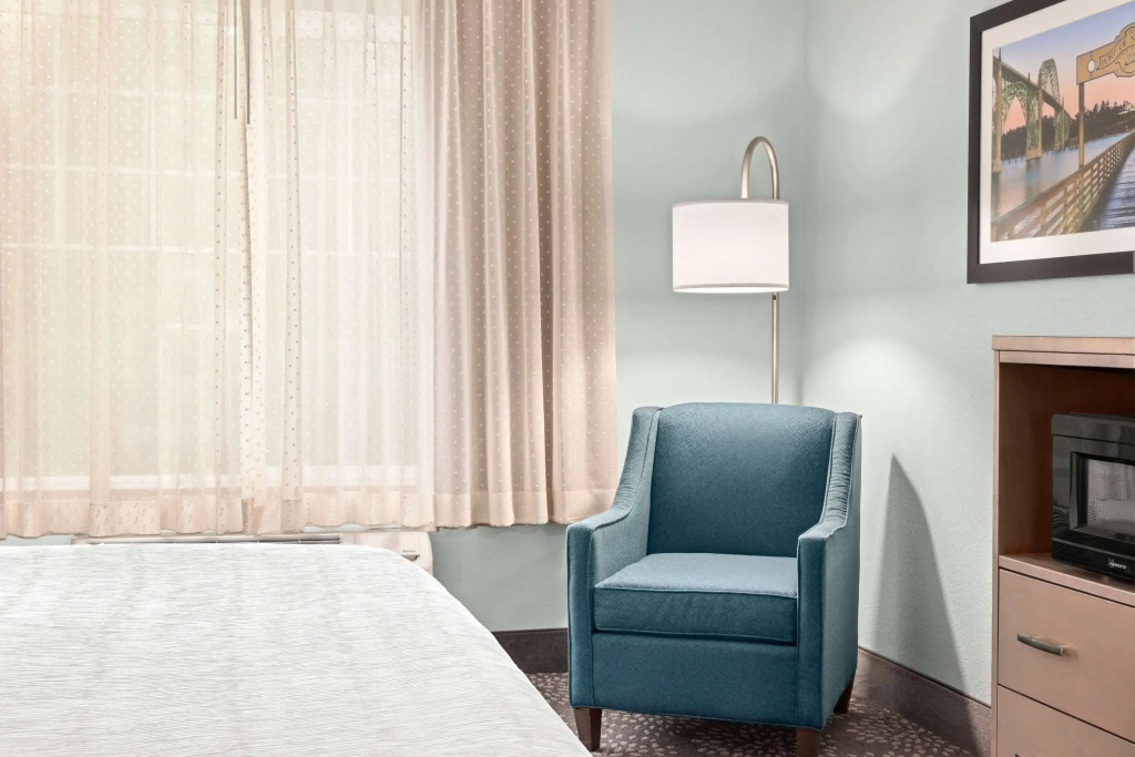 La Quinta by Wyndham Newport