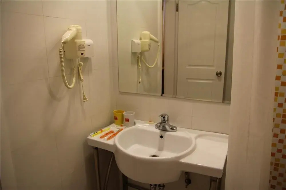 Home Inn Foshan Nanhai Tian'an Digital Center