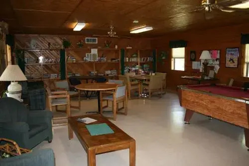 Bay Landing Camping Resort Cabin 13
