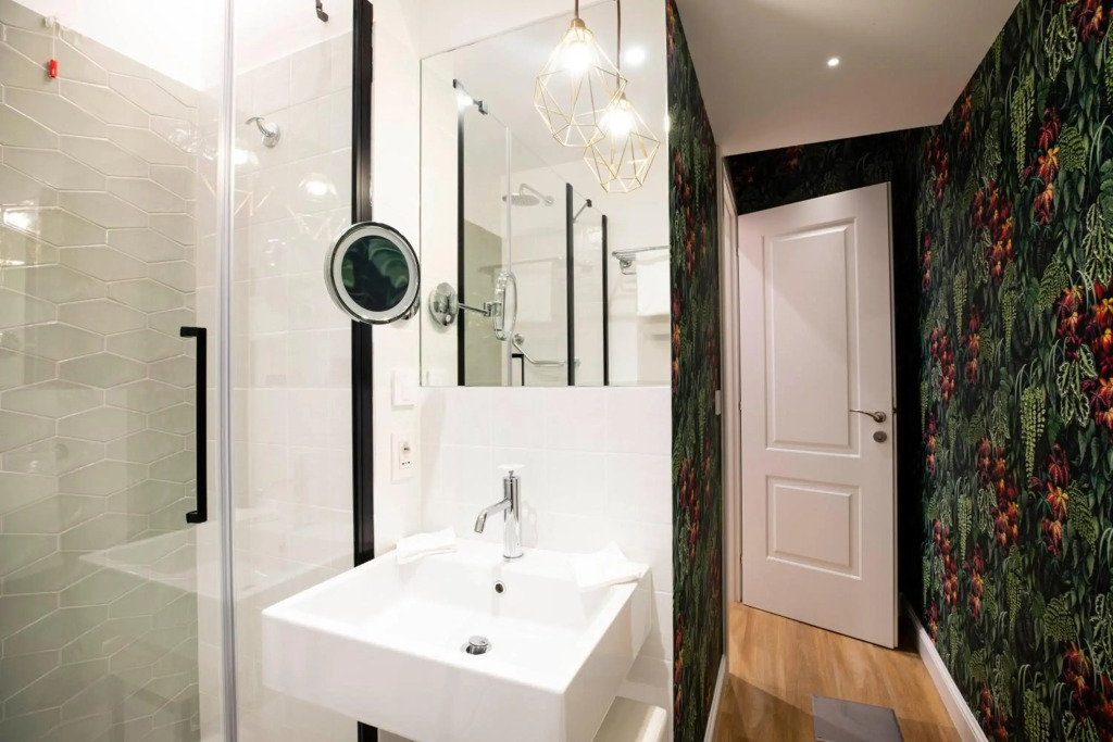 Vicario Suites