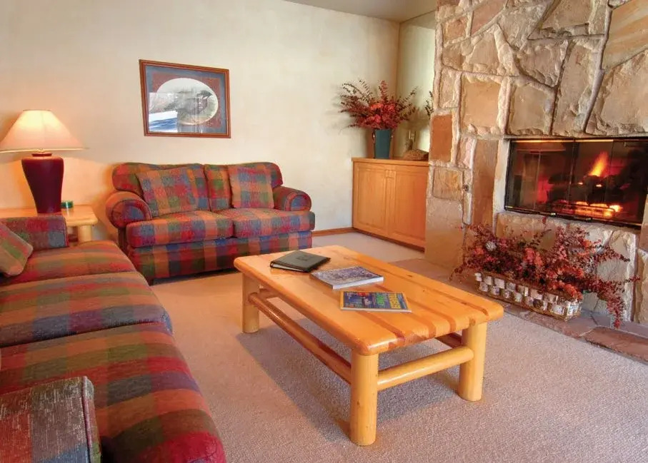 All Seasons Condominiums
