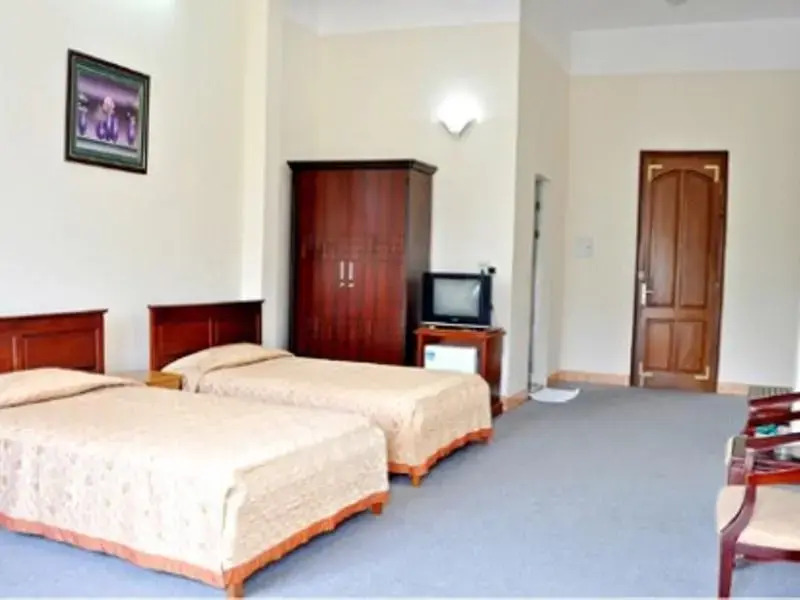 Khan Quang Do Hotel