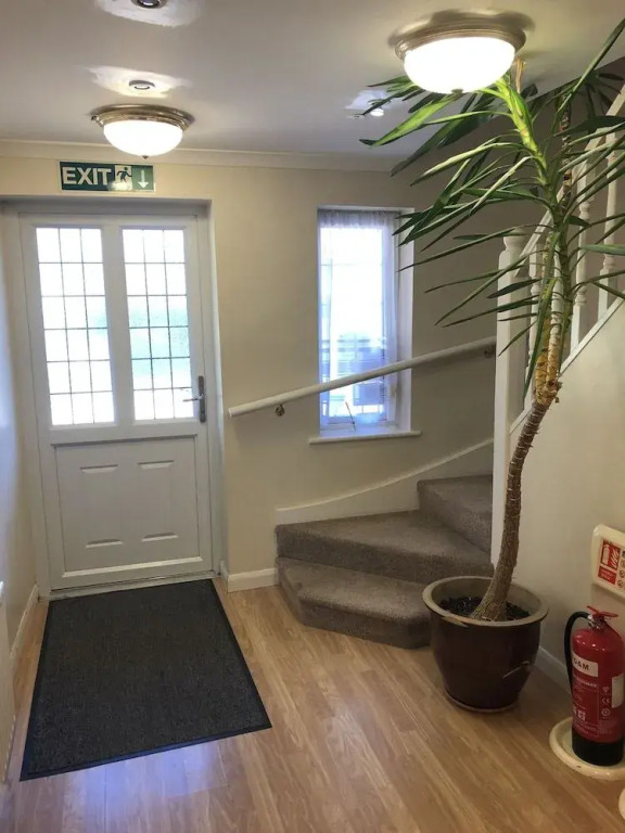 White Gates Hotel