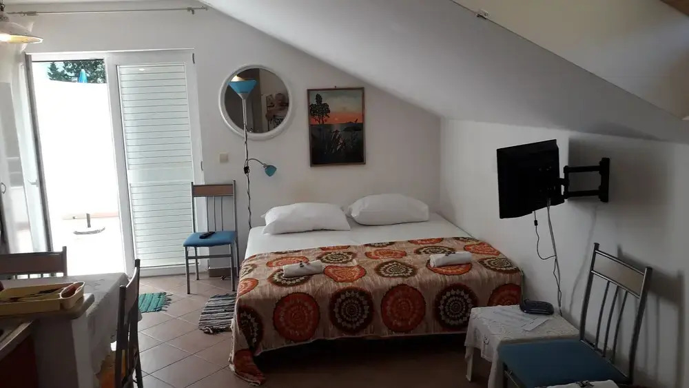 Room-wonderfull View to the Entire bay o