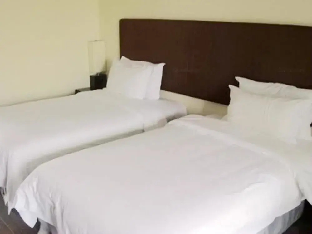 Jianian CEO Holiday Hotel