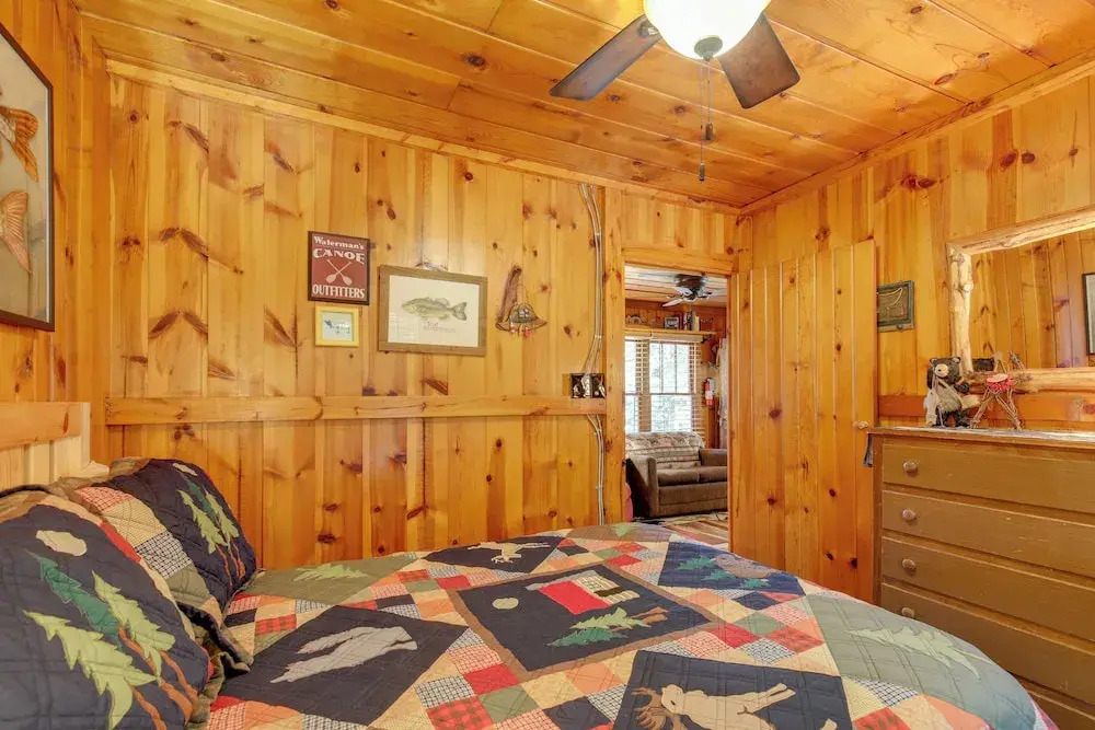 Dock & Beach Access: Duplex Lake Cabin!
