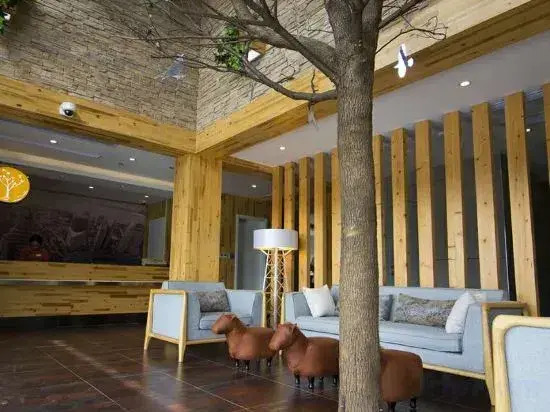 Tuke Hotel (Shanghai Xinchang Old Town)