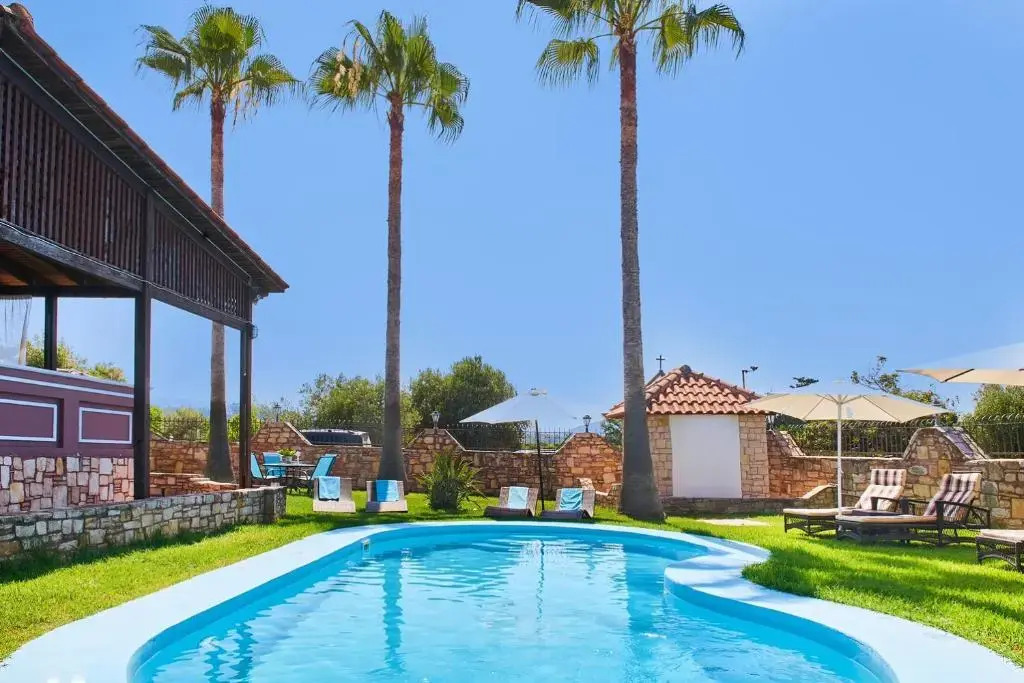 Villa Milon by PosarelliVillas