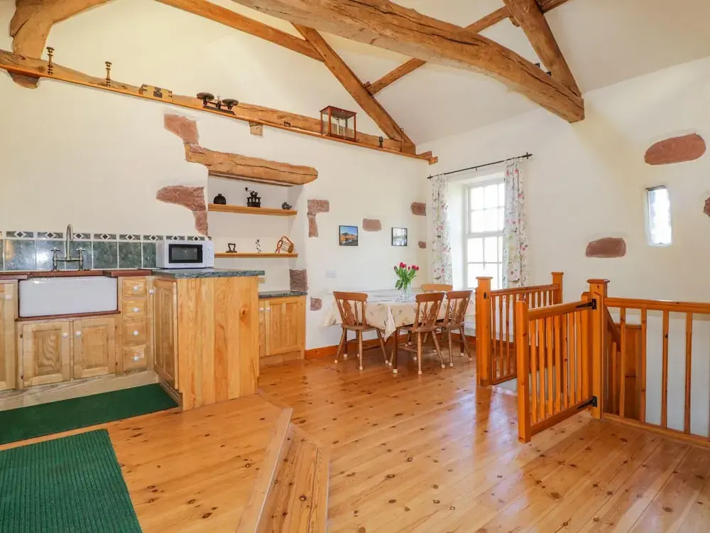 Courtyard Cottage