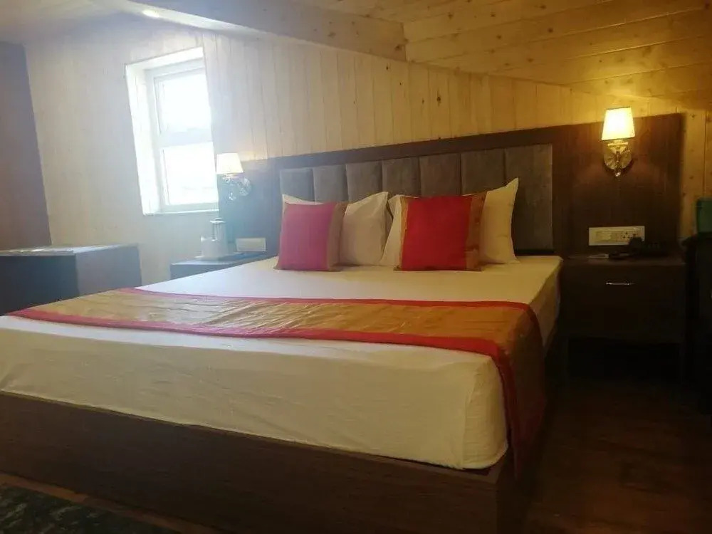 The Laurent and Banon Resorts