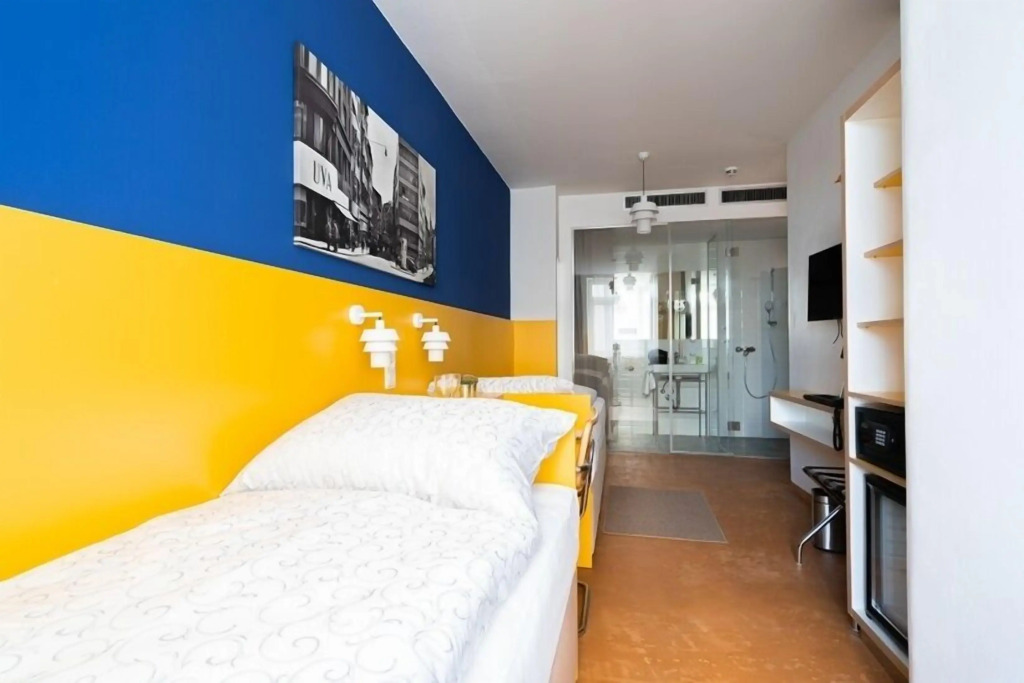 Hotel Avion - NKP - WORLD MONUMENT