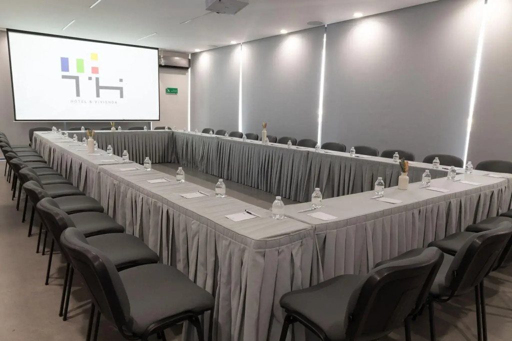 TH HOTEL & VIVIENDA