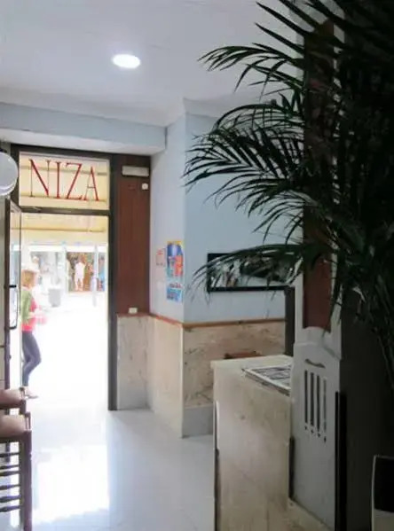Hotel Niza
