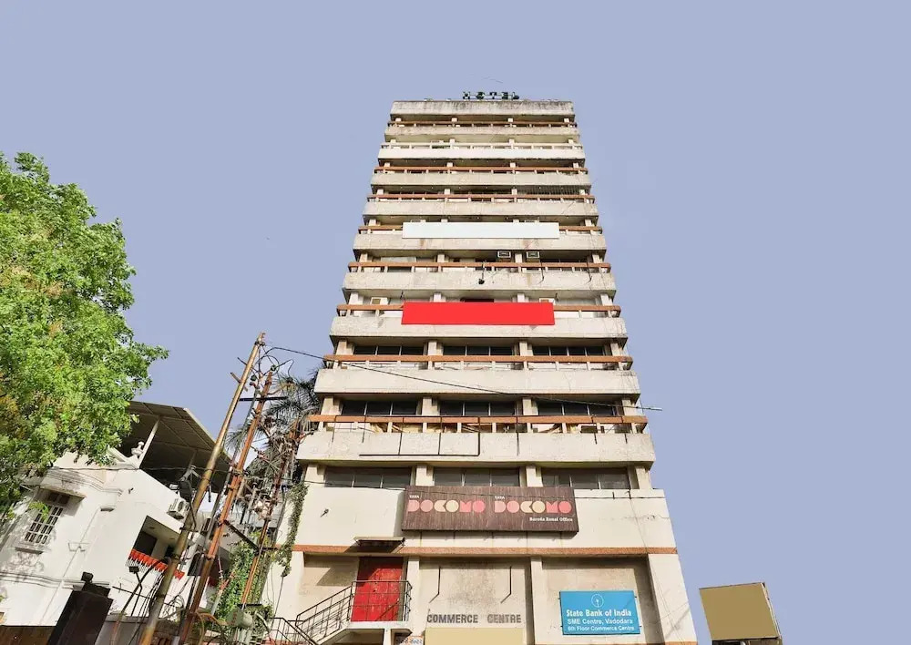 OYO 17117 Hotel Rainbow
