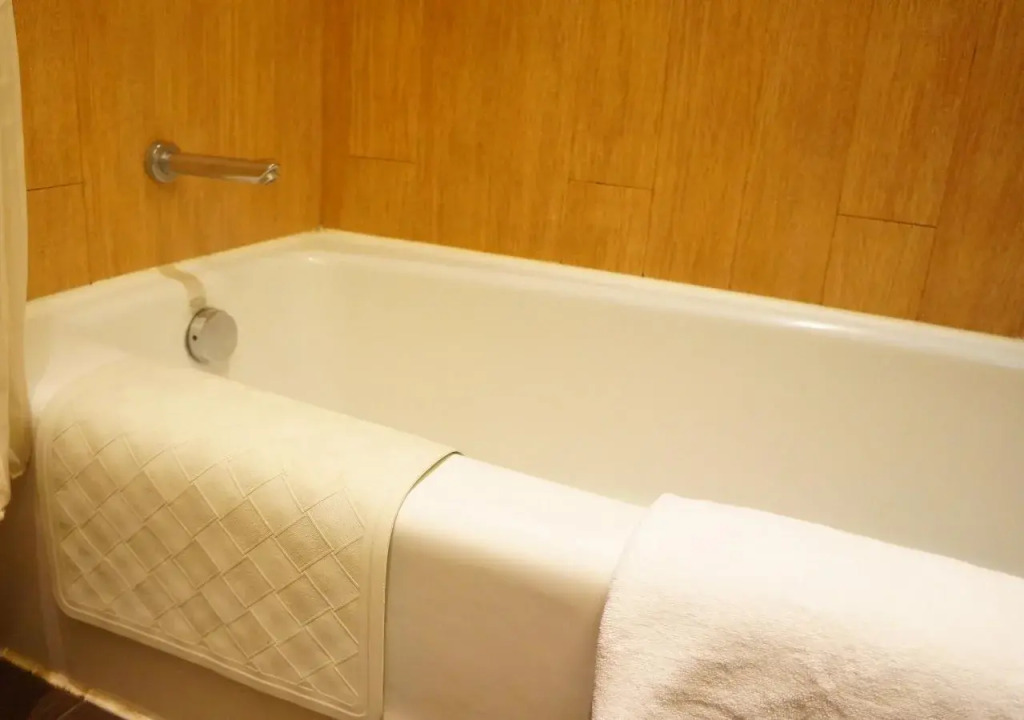 Noah’s Ark Hotel & Resort