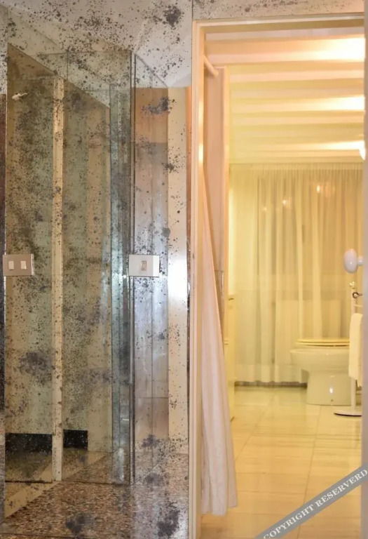 Luxury Palace Ormesini