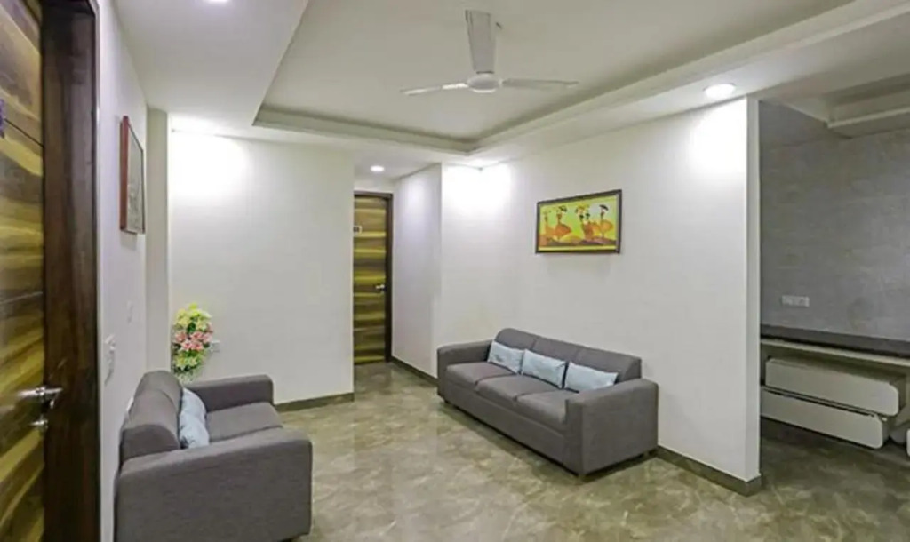 Fabhotel White House Bnb