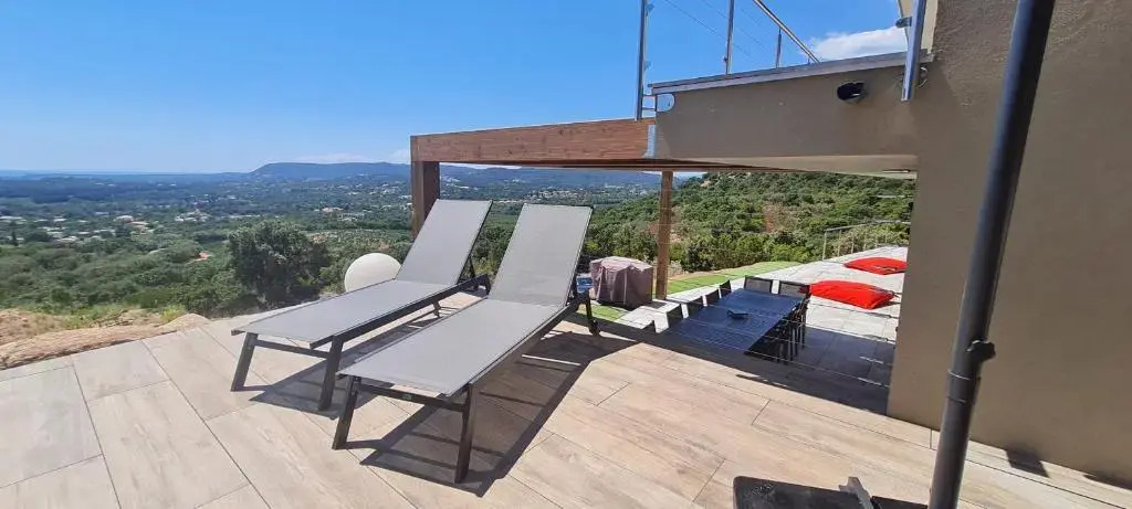 Villa Aria Mezzana 14 pers piscine chauffée 5 min plage en voiture