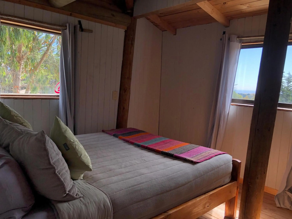 Cabañas Hostal Punta de Lobos Surf & Relax
