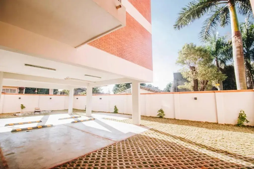 N1A2 - New, Nice, for Long and Short Stay