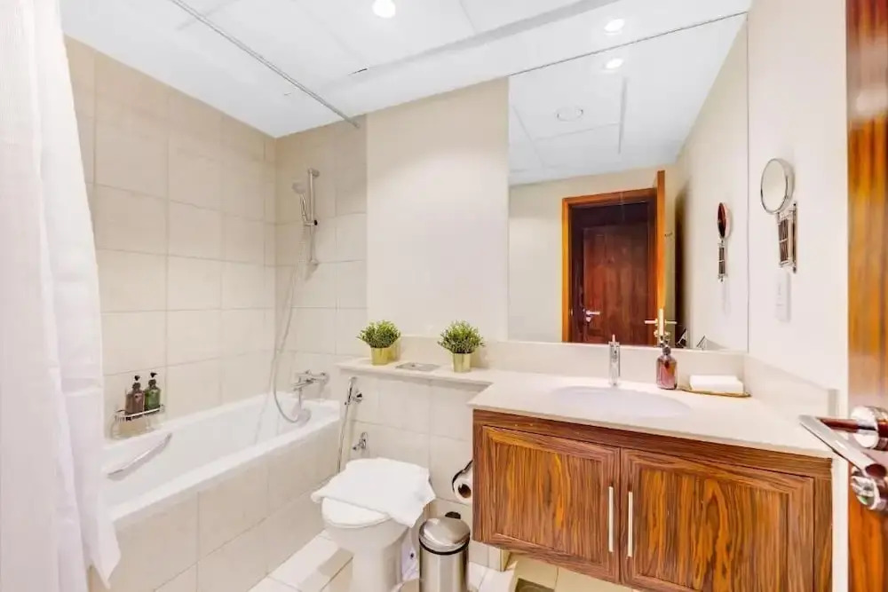 Durrani Homes - The Luxe 3br with Burj Khalifa and Fountain View - third room without partition