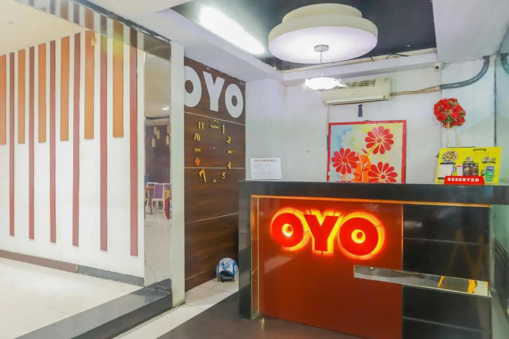 OYO Flagship 3563 New Mg Hotel