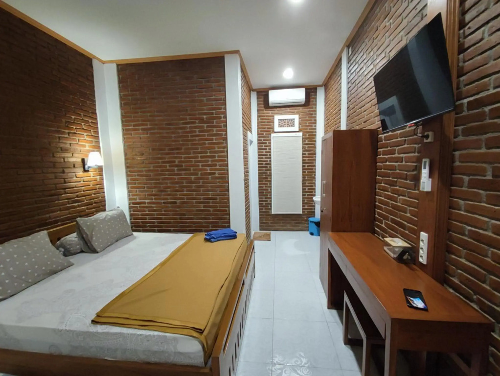 Genthong Homestay