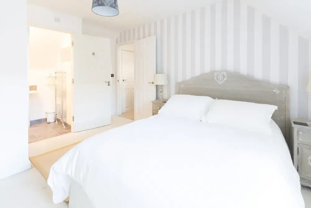 Toothbrush Apartments- Ipswich Townhouse