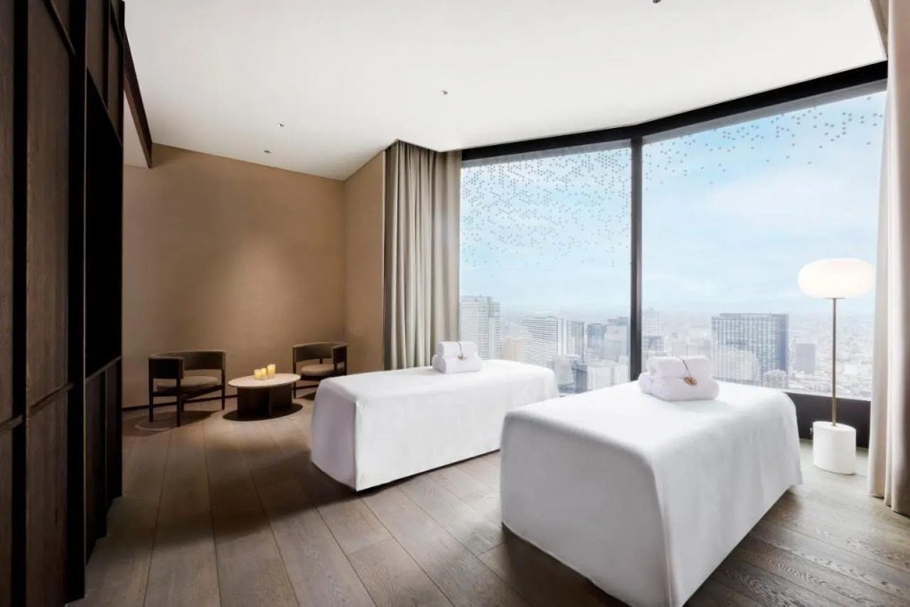 BELLUSTAR TOKYO, A Pan Pacific Hotel