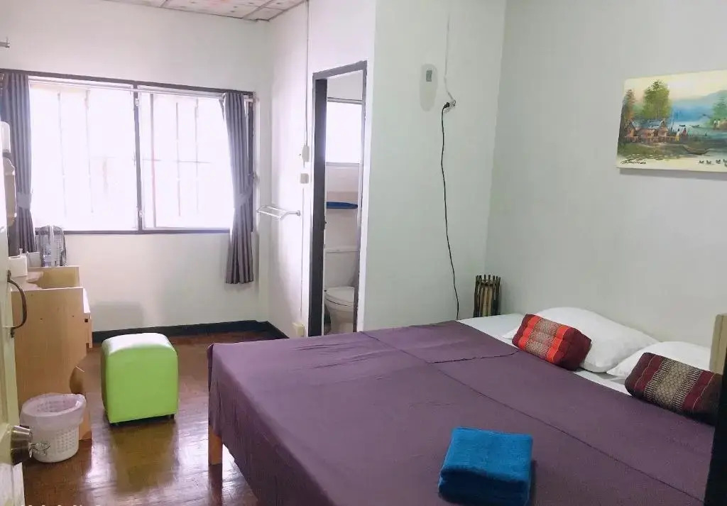 Wayside Guesthouse