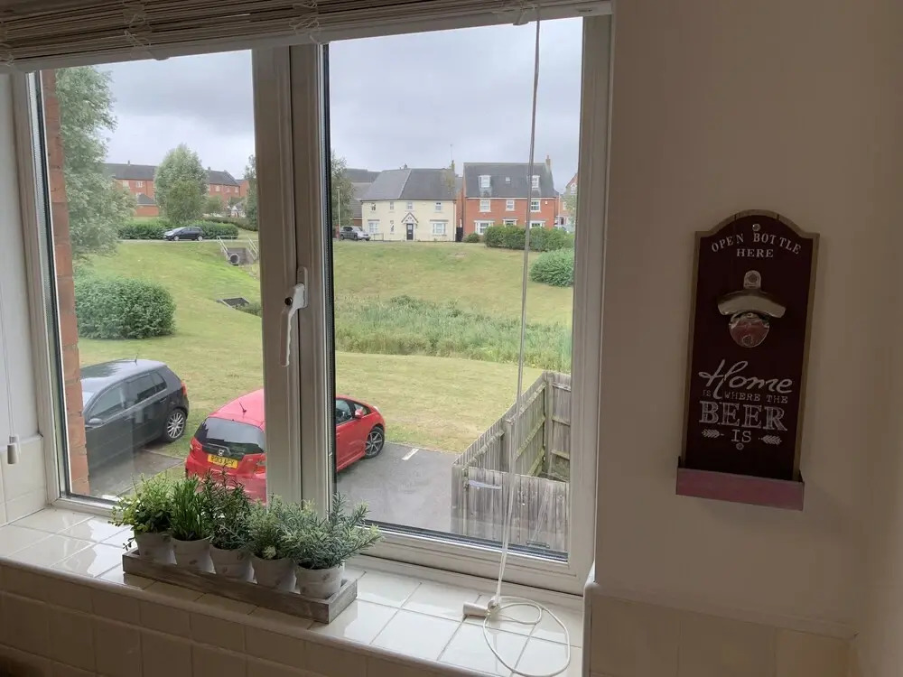 The coach house views netflix sleeps 5