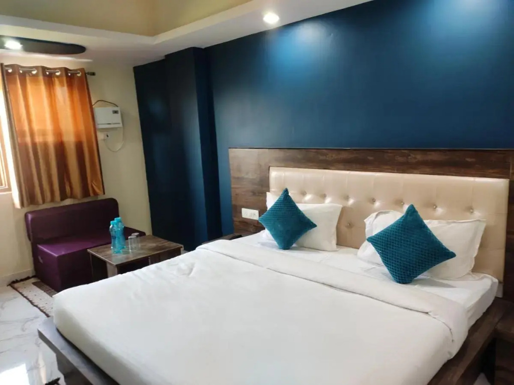OYO Flagship 808391 Nekiram Bhawan The Heritage Hotel