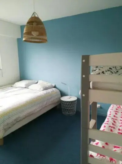 Appart 4 pers avec balcon et parking proche plage