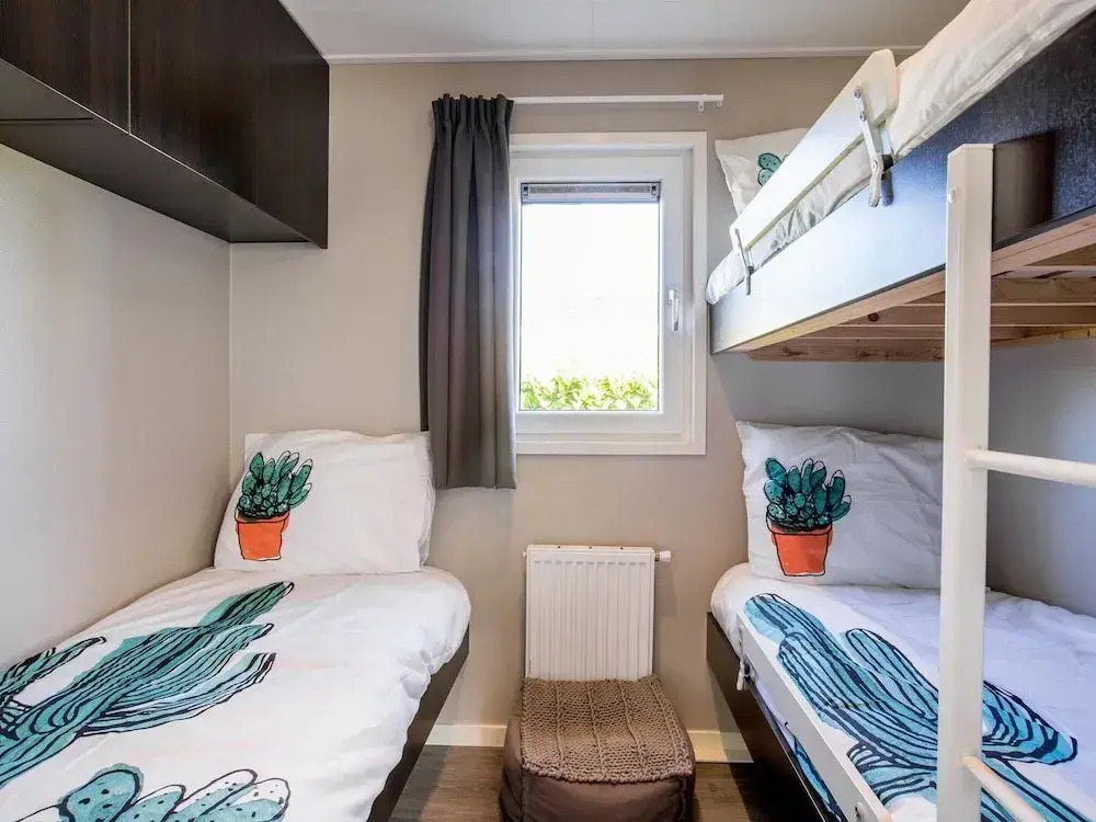 Cozy Chalet With Dishwasher in Noordwijk, Near the Sea