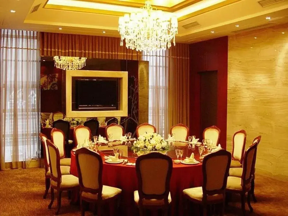 Yucheng Hotel
