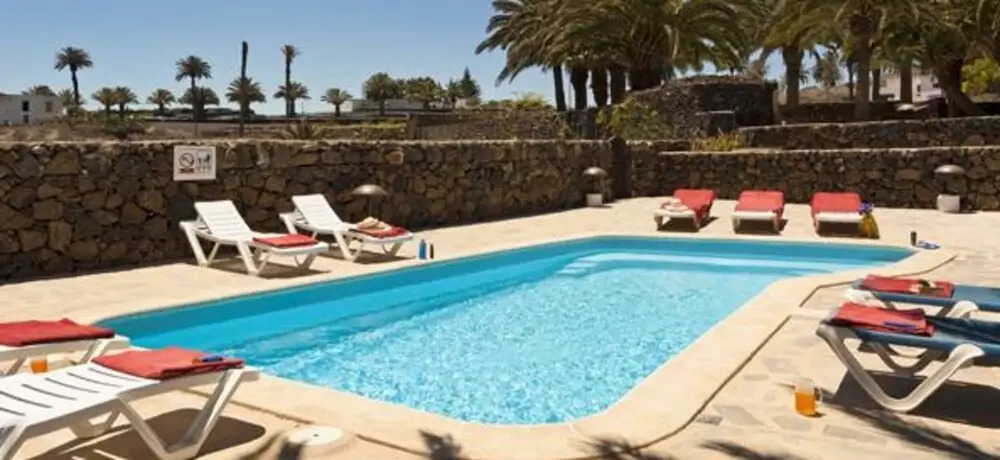 Villa - 3 Bedrooms with Pool - 102782