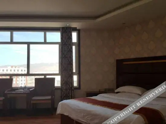 Yidu Business Hotel