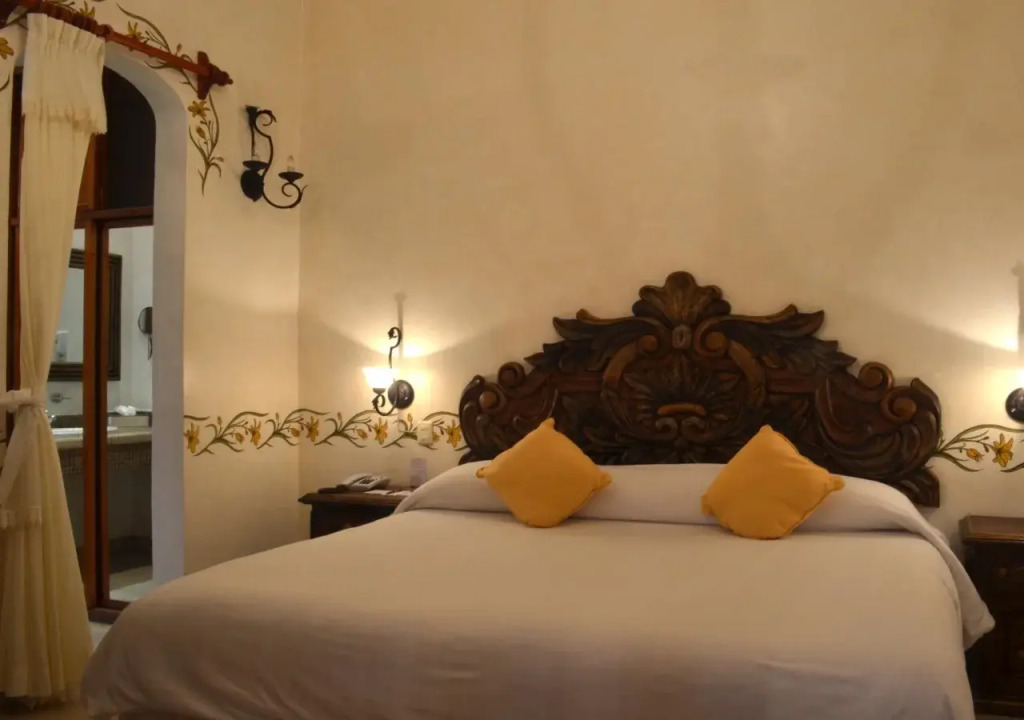 Los Pilares Hotel
