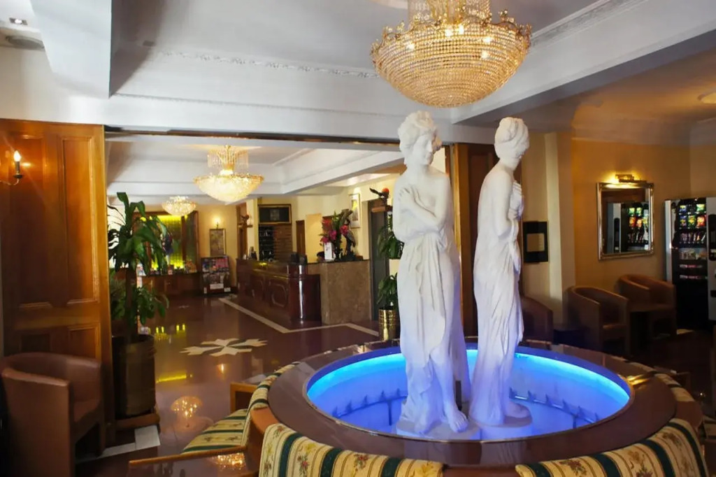 Westpoint Hotel