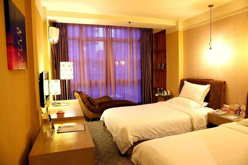Junyi Hotel