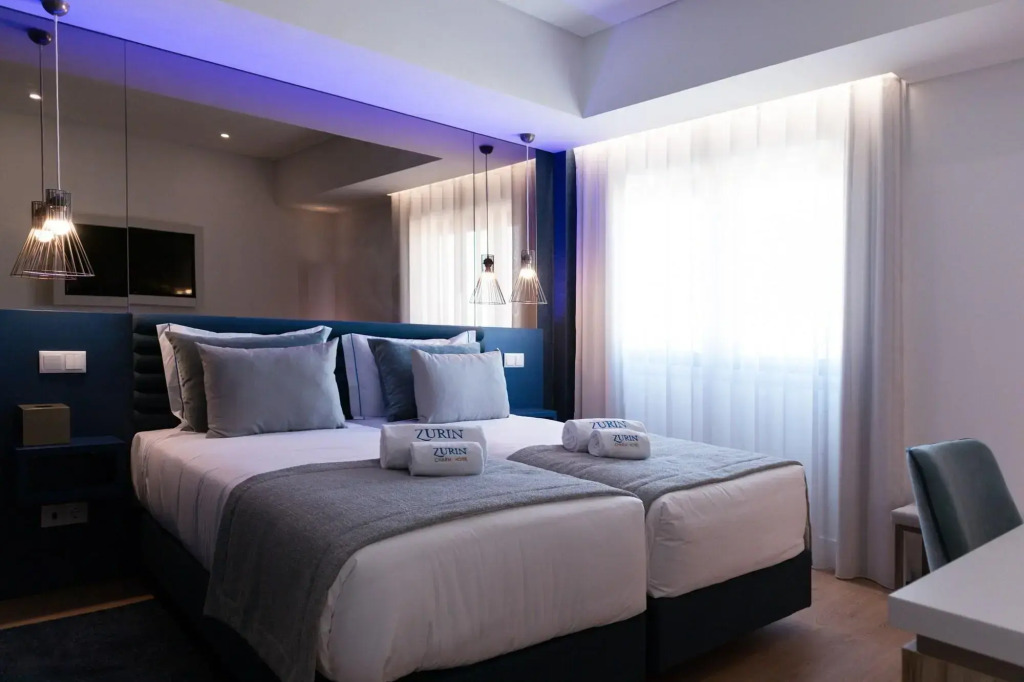 Zurin Charm Hotel