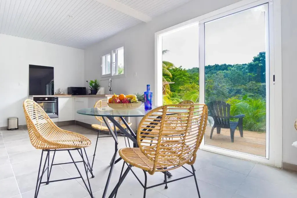 RESIDENCE ZEN & CALM-Superbe appartement T3 avec piscine