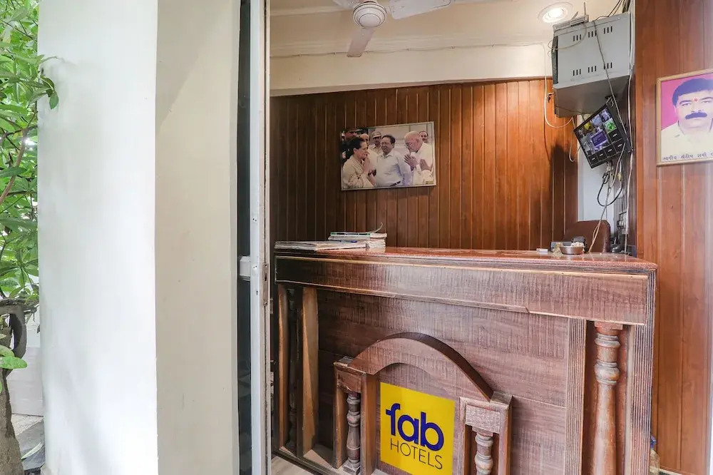 Fabhotel Bless Inn