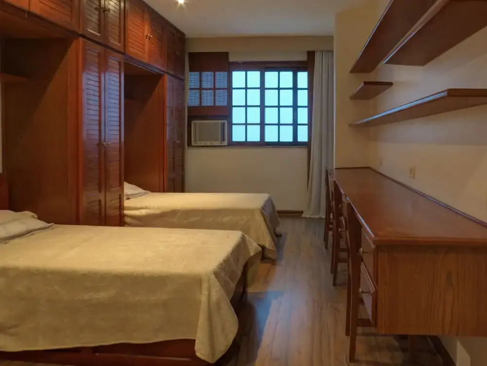 LinkHouse Majestic Beachfront Ipanema 3BDR Y1-008