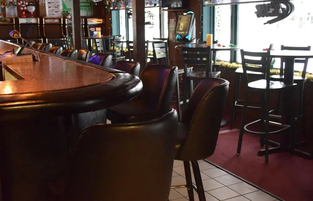 Oneida Village Inn