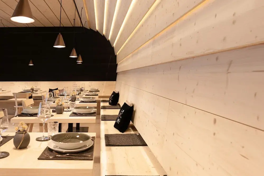 Amrai Suites
