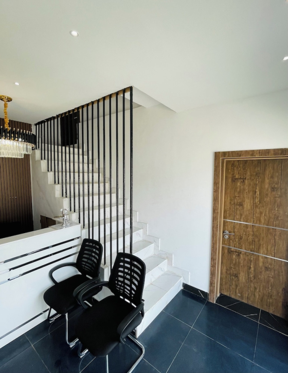 Luxe Apartments