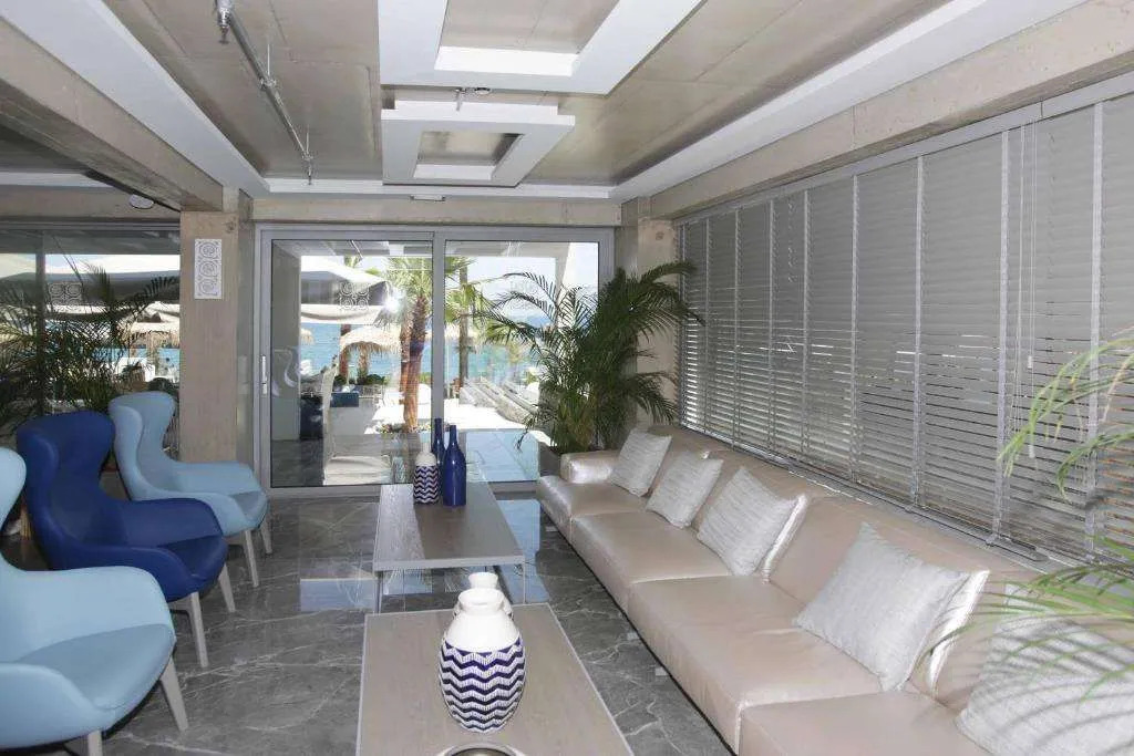 Glaros Royal Beach Hotel