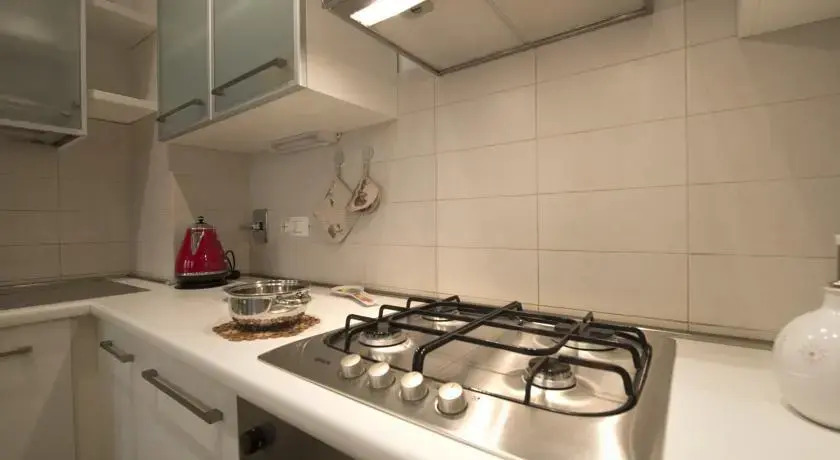 Gramsci Halldis Apartment